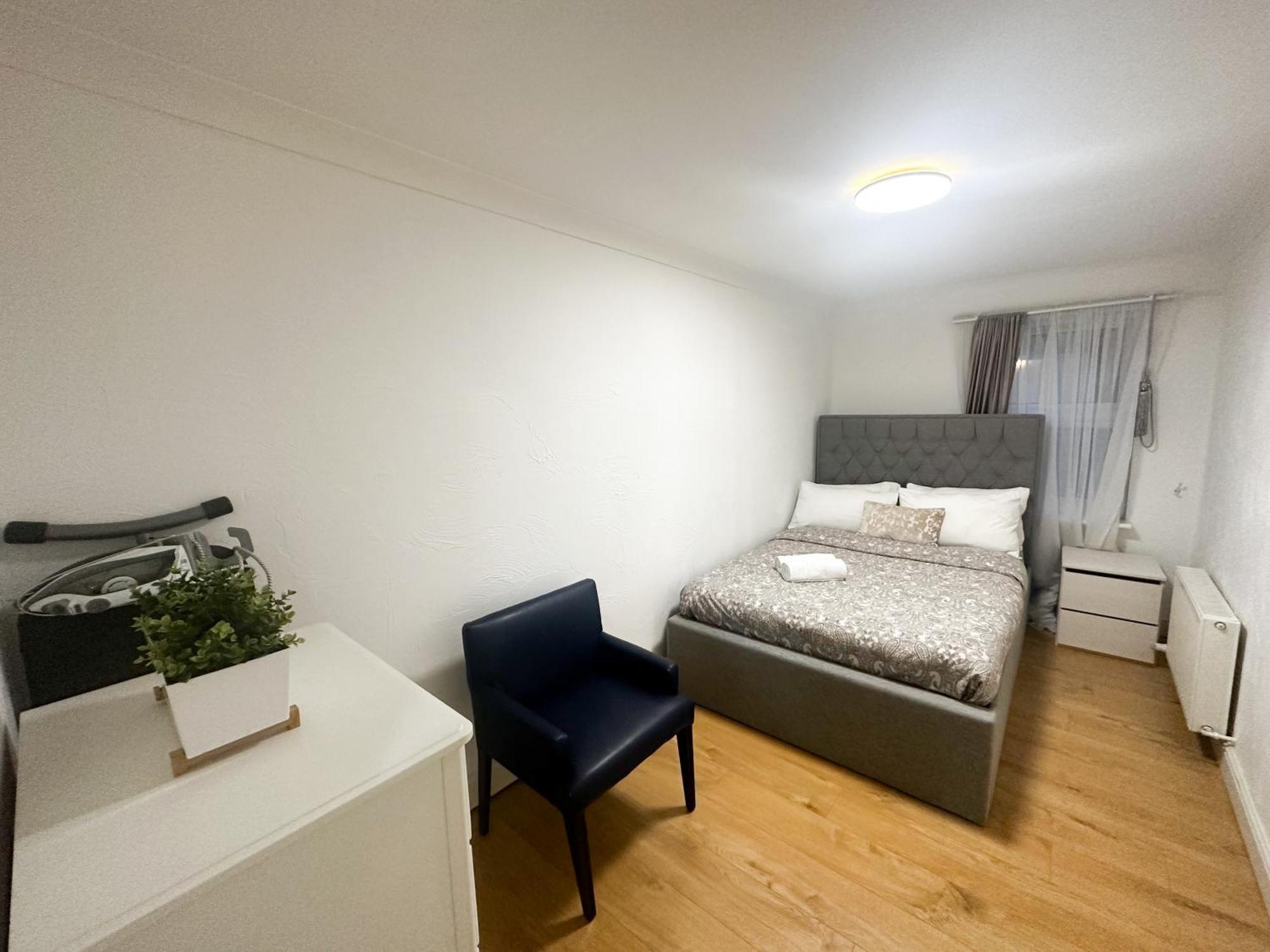 Flat 4, Stay In Aldgate Londra Exterior foto