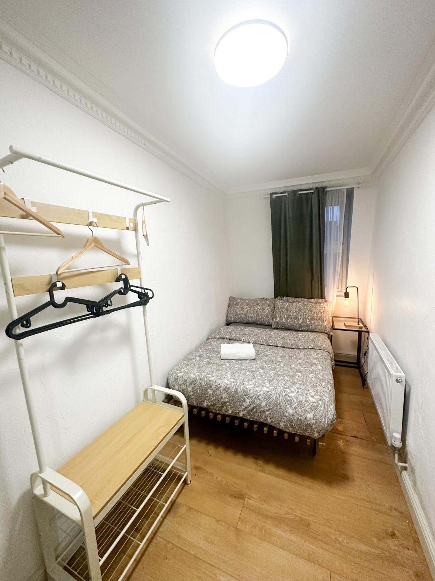 Flat 4, Stay In Aldgate Londra Exterior foto